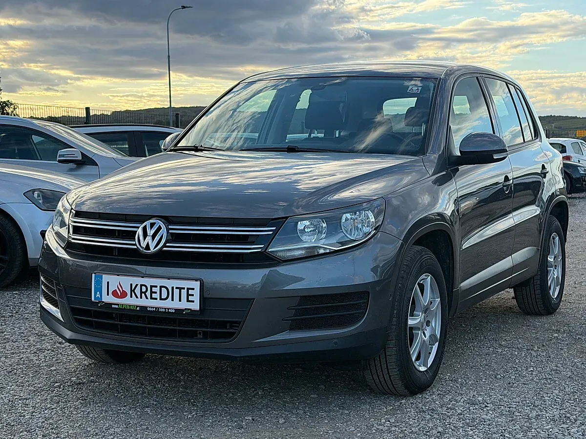 Volkswagen Tiguan 2011 photo 2