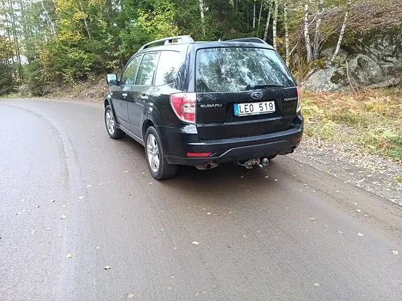 Subaru Forester 2010 photo 5