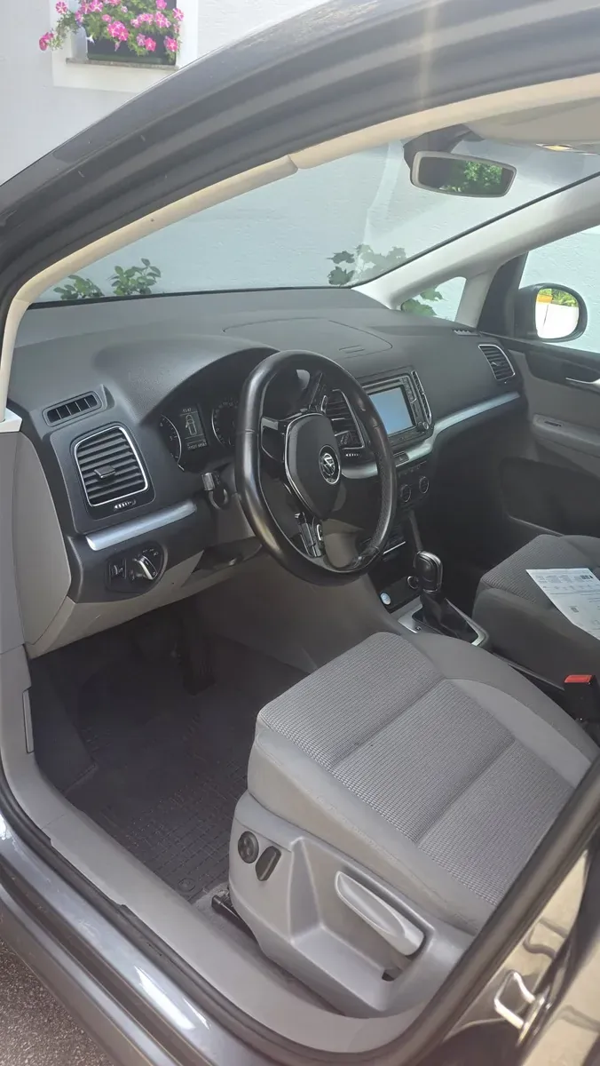 Volkswagen Sharan 2016 photo 3