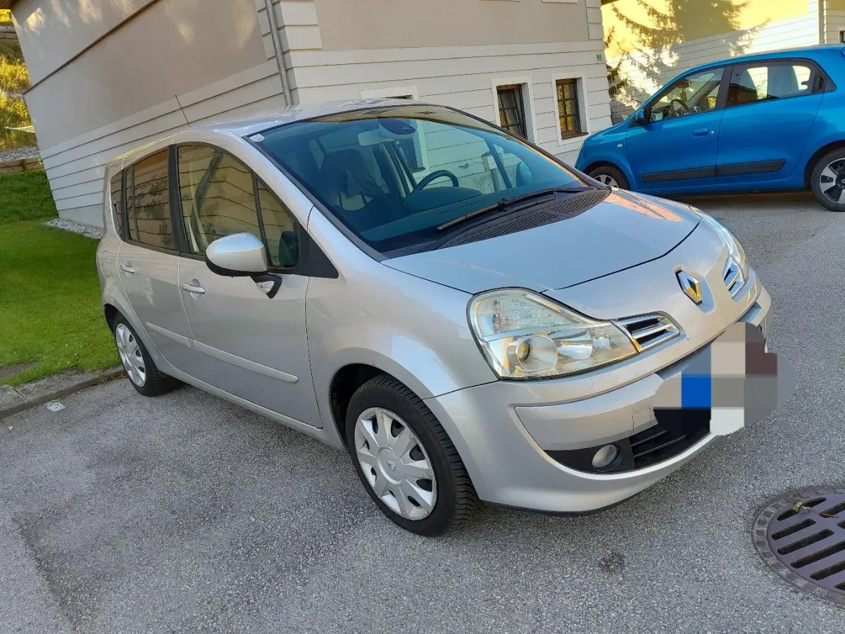 Renault Modus 2008 photo 2