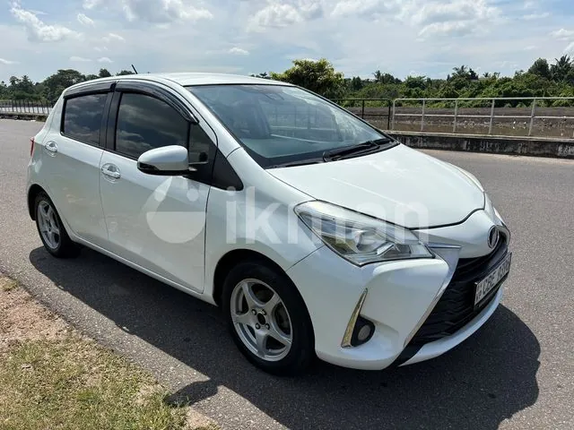 Toyota Vitz 2018 photo 5