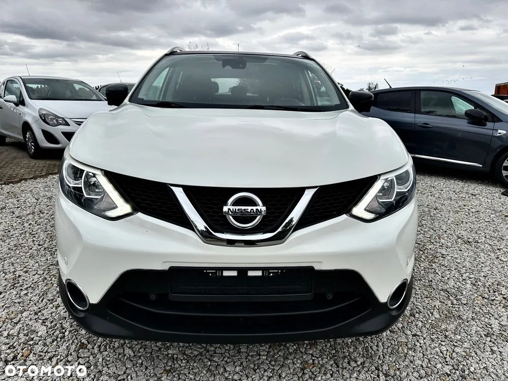 Nissan Qashqai 2015 photo 2
