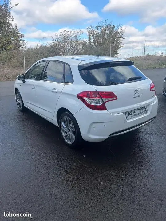 Citroen C4 2014 photo 4