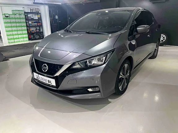 Nissan Leaf 2018 photo 2
