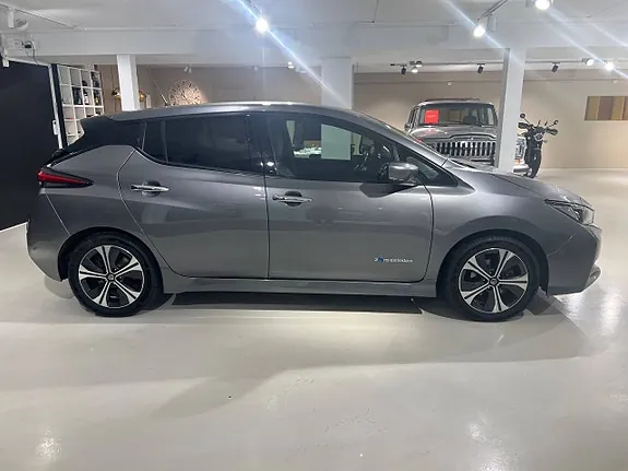 Nissan Leaf 2018 photo 4