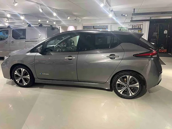 Nissan Leaf 2018 photo 5