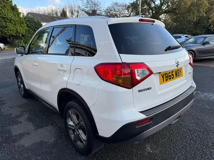 Suzuki Vitara 2015 photo 4
