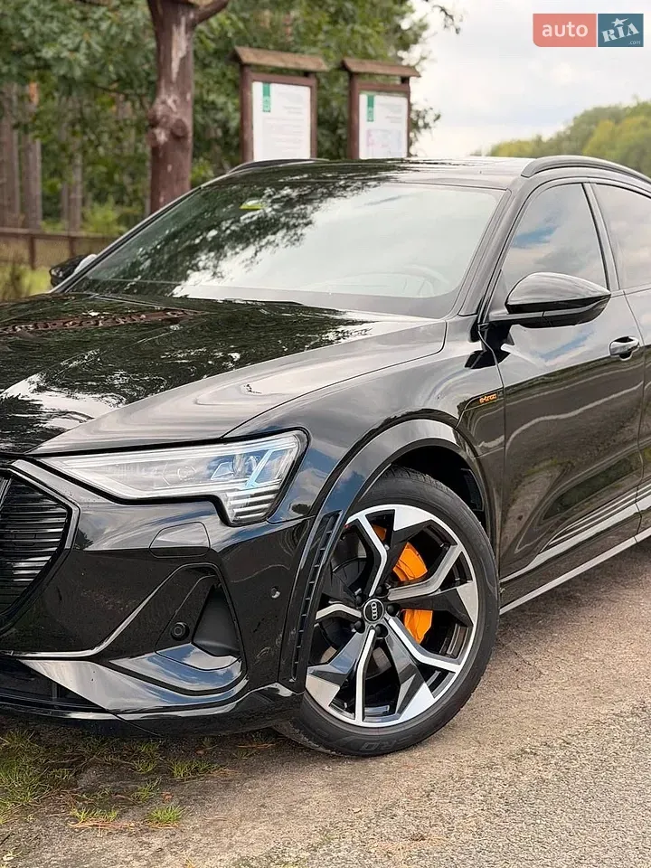 Audi E-Tron S Sportback 2021 photo 2