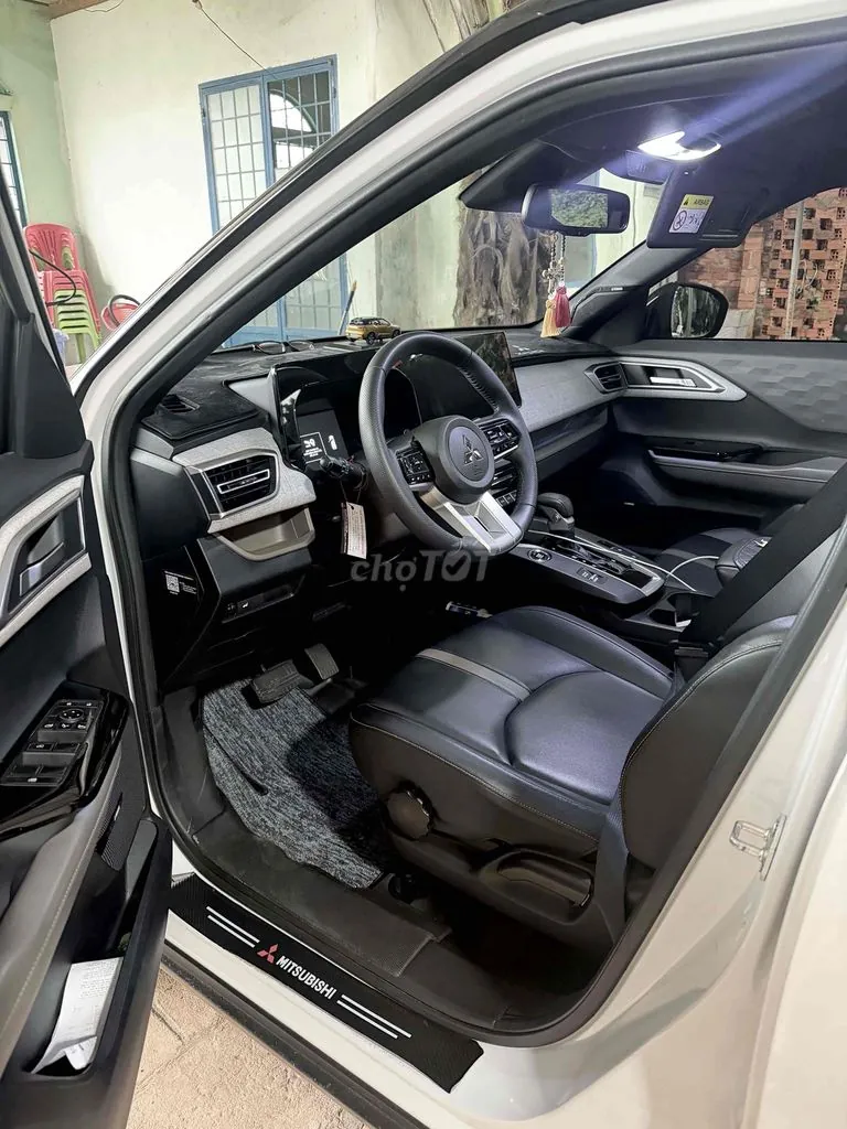 Mitsubishi Xforce