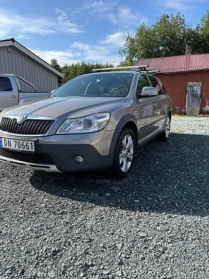 Skoda Octavia Scout 2012 photo 3
