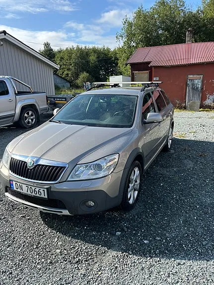Skoda Octavia Scout 2012 photo 4