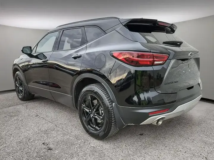 Chevrolet Blazer 2024 photo 4