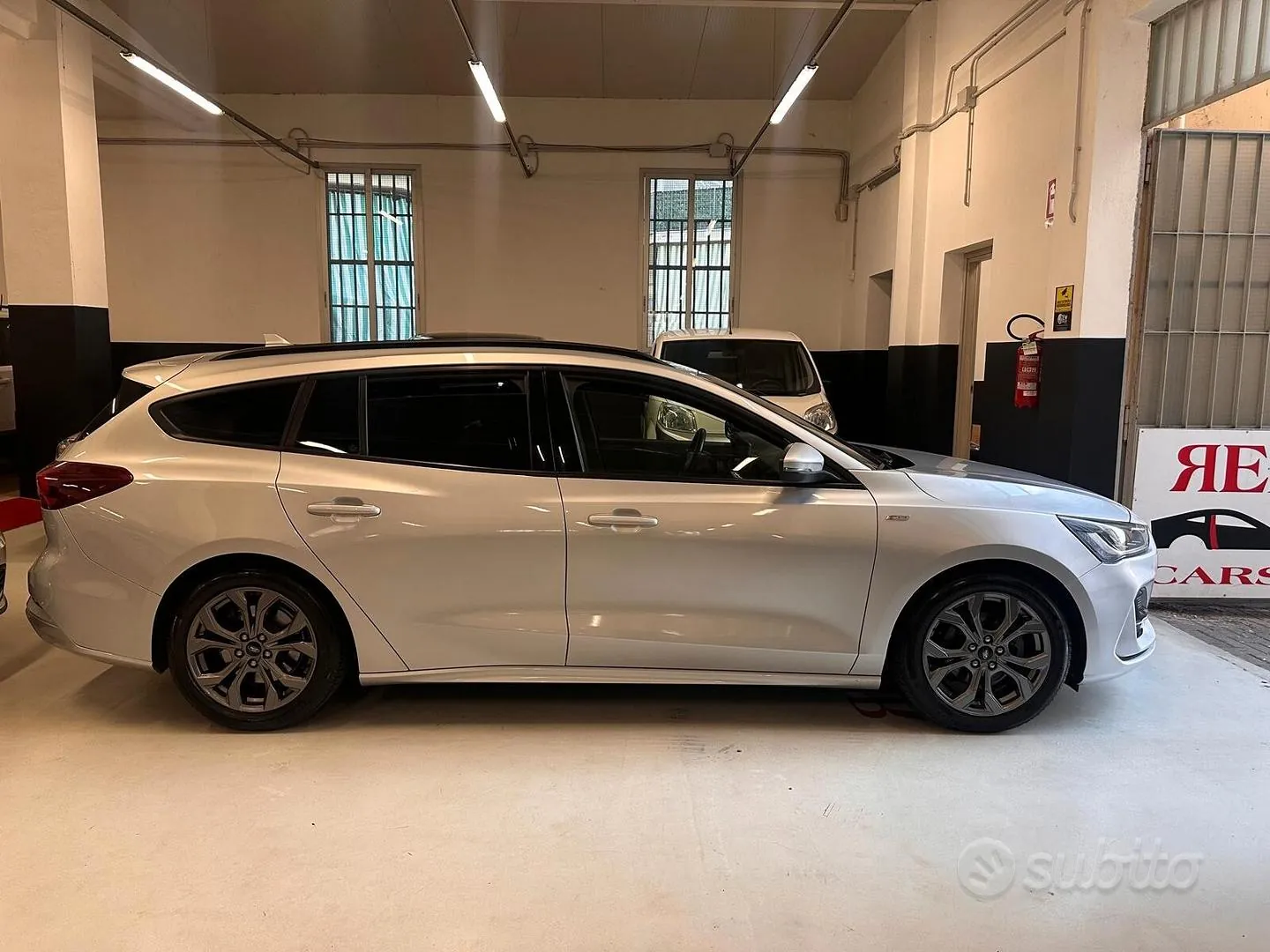 Ford Focus 2022 photo 4