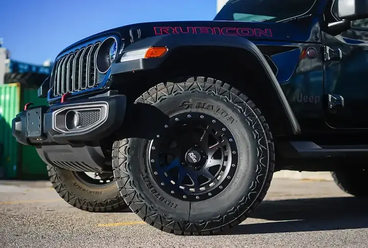 Jeep Wrangler 2024 photo 2