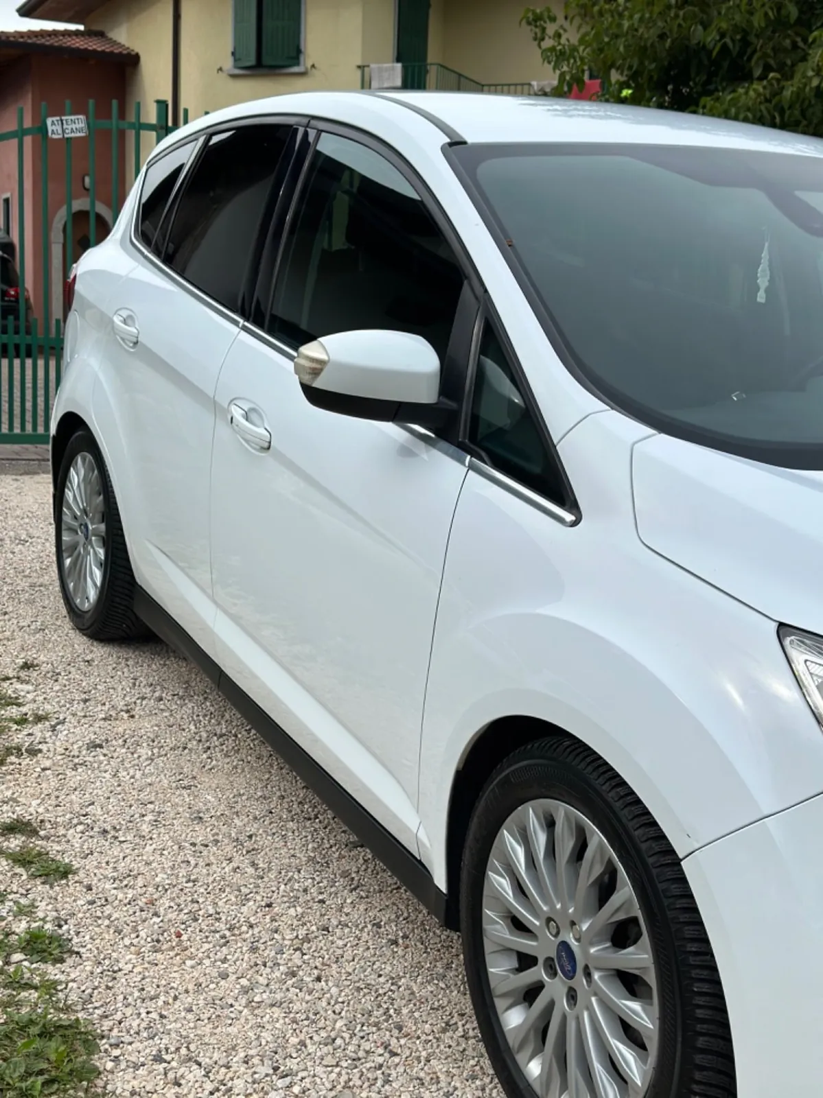 Ford C-Max 2012 photo 5