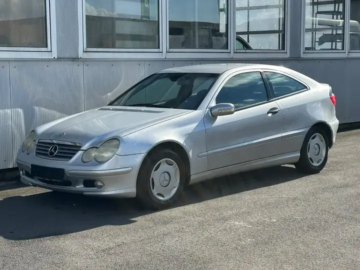 Mercedes-Benz C200 Coupe