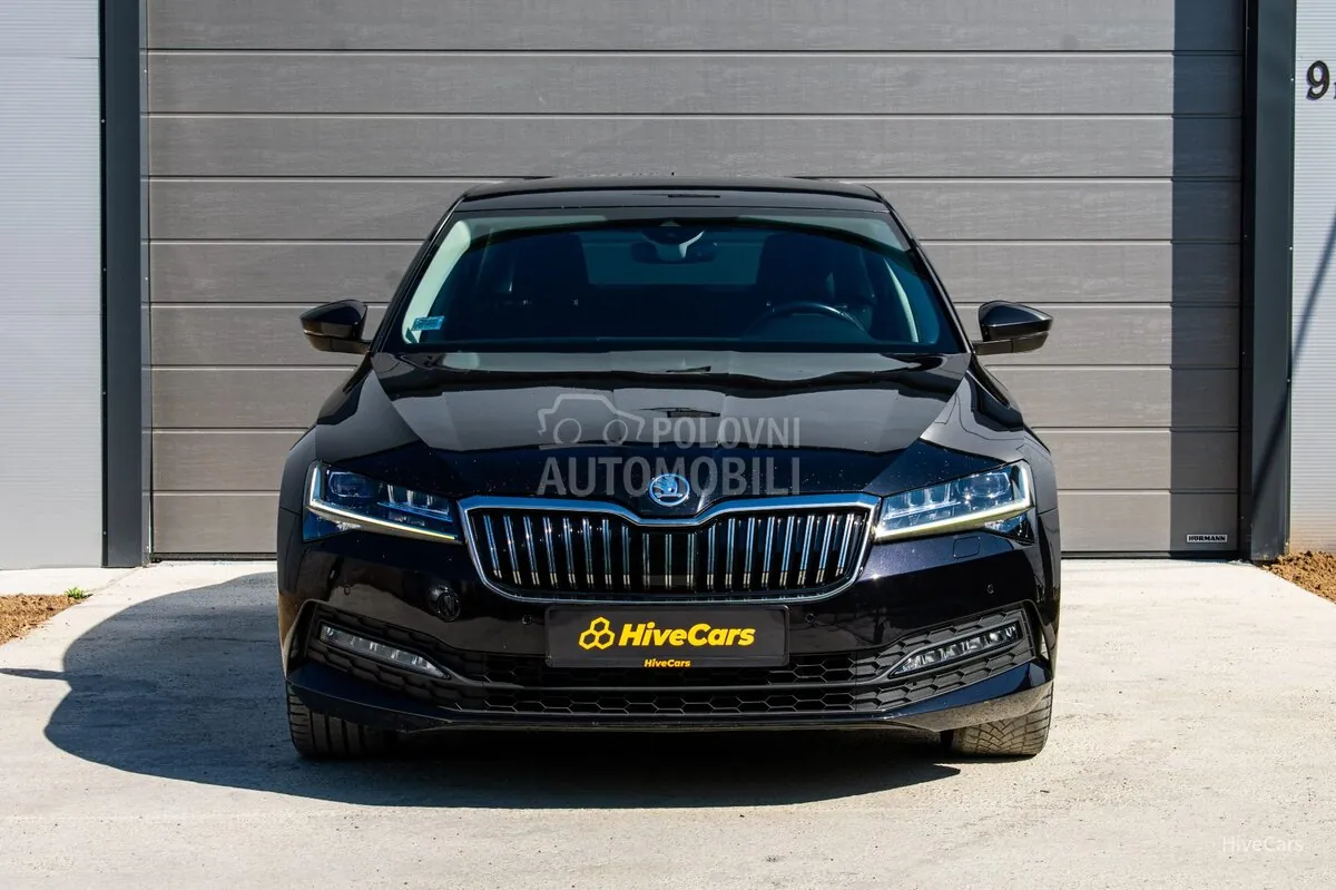 Skoda Superb 2021 photo 2