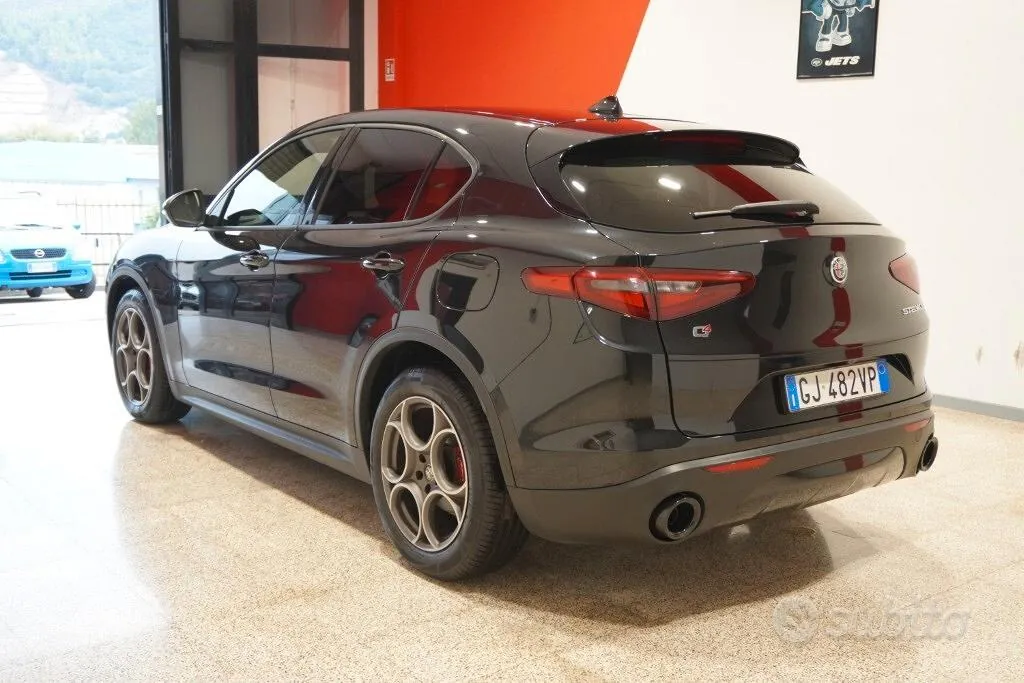 Alfa Romeo Stelvio 2022 photo 5
