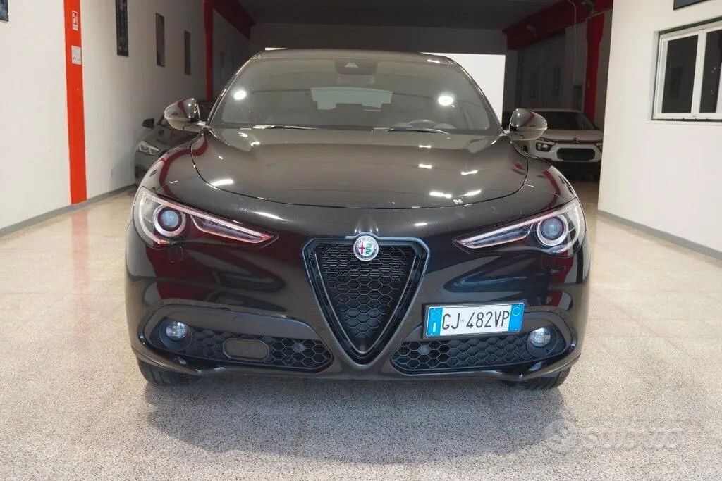 Alfa Romeo Stelvio 2022 photo 2
