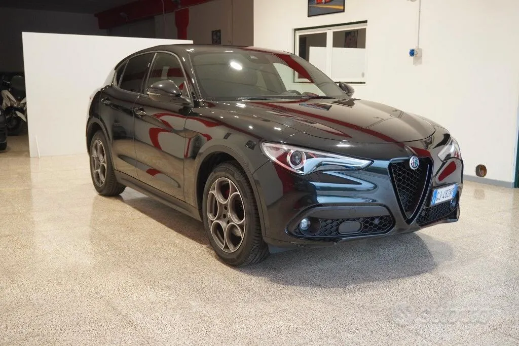 Alfa Romeo Stelvio 2022 photo 3