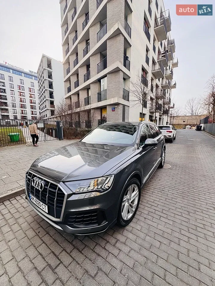 Audi Q7