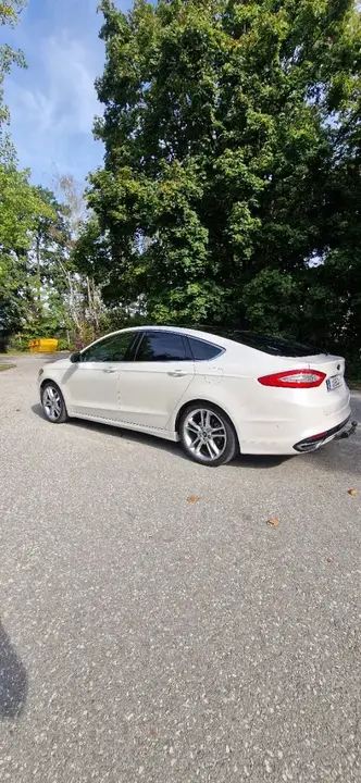 Ford Mondeo 2015 photo 3