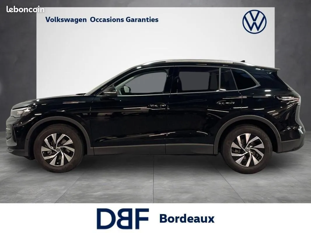 Volkswagen Tiguan 2025 photo 2