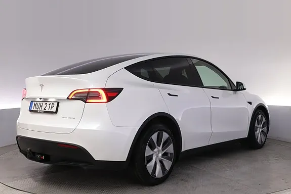 Tesla Model Y 2023 photo 5