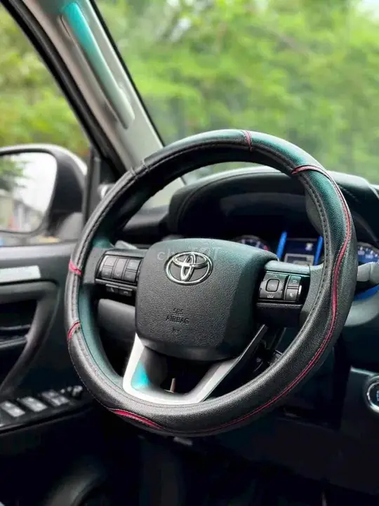 Toyota Fortuner 2021 photo 4