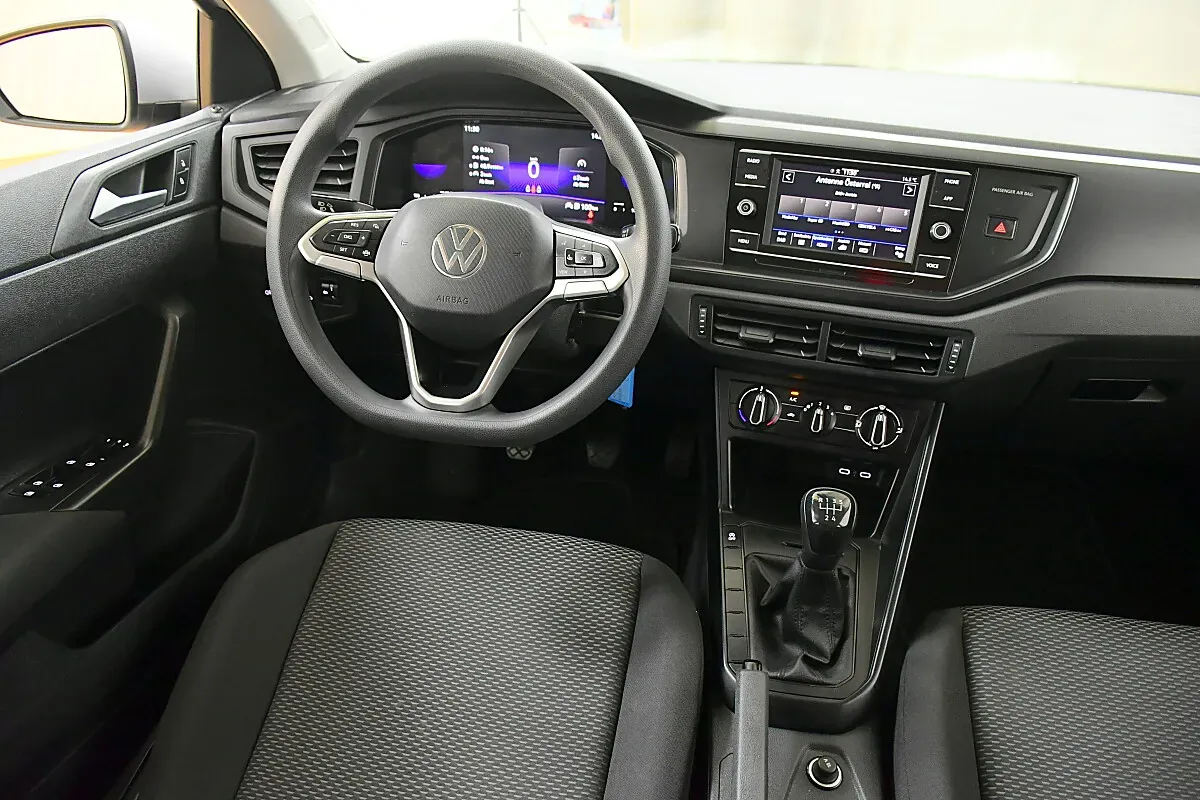 Volkswagen Polo 2022 photo 2