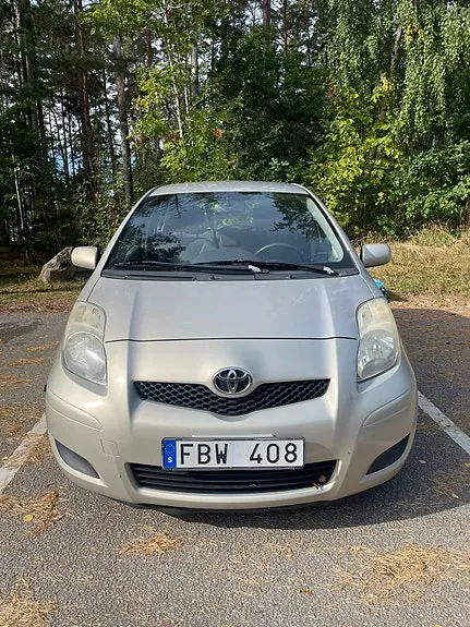 Toyota Yaris 2009 photo 2