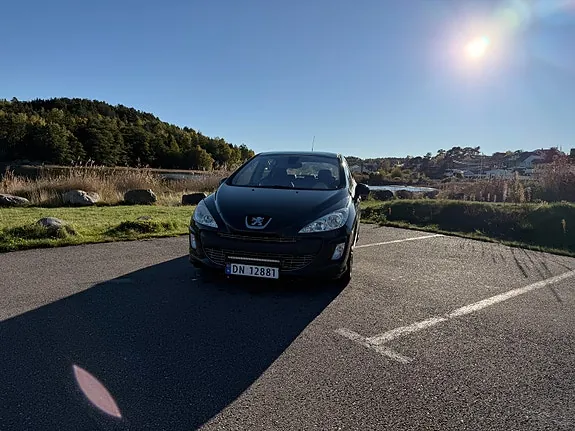 Peugeot 308 2009 photo 2