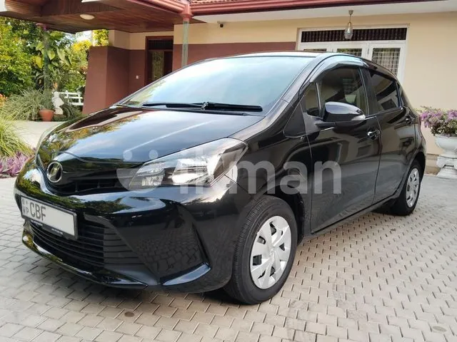 Toyota Vitz 2016 photo 2