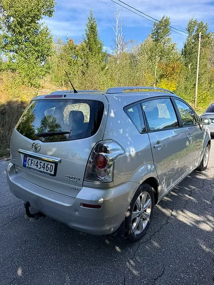 Toyota Corolla Verso 2008 photo 5