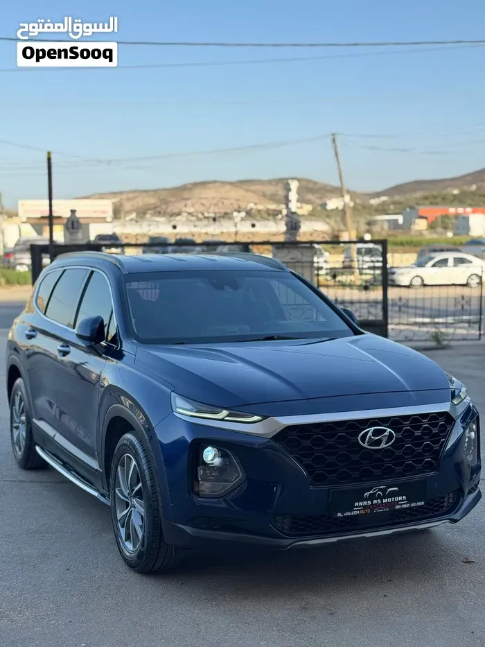 Hyundai Santa Fe 2018 photo 3