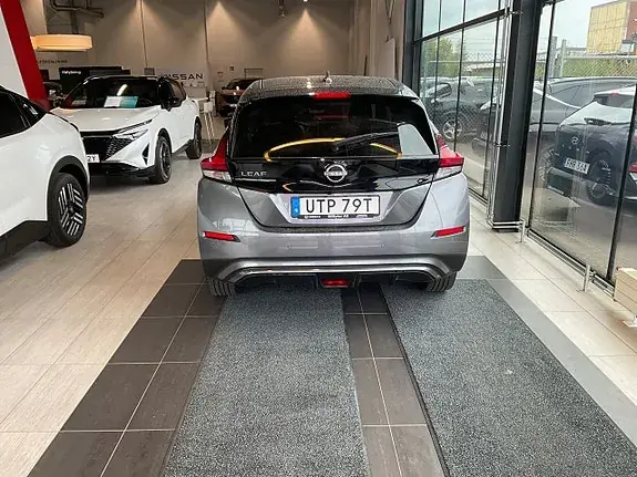 Nissan Leaf 2022 photo 4