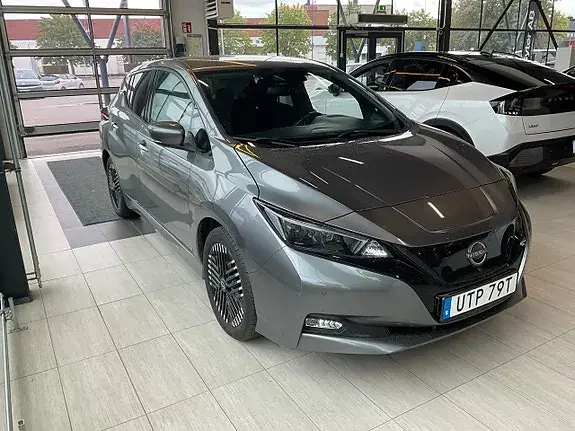 Nissan Leaf 2022 photo 3