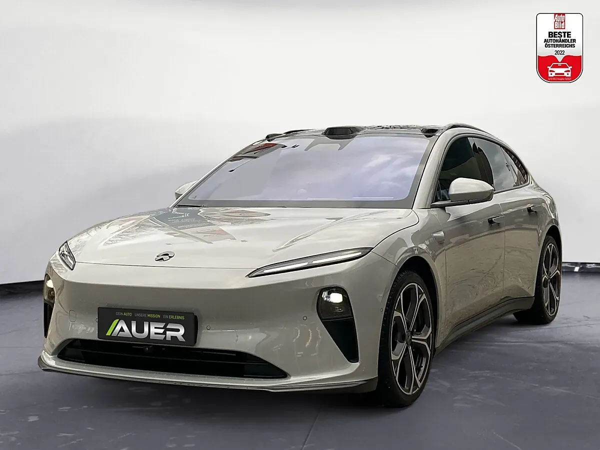 NIO Et5