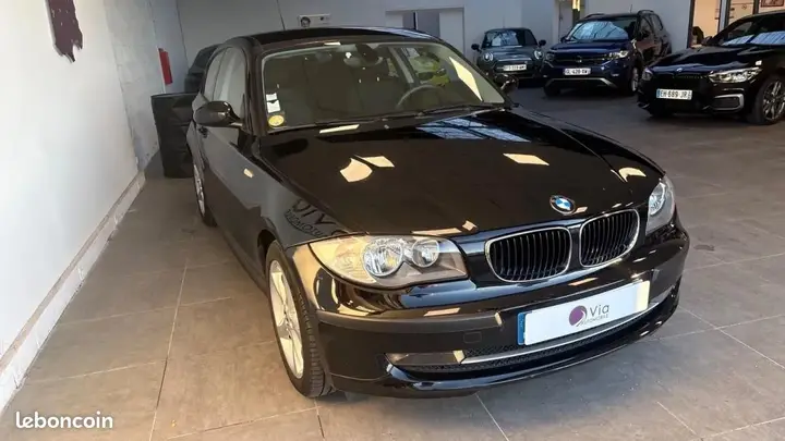 BMW Series 1 2009 photo 3