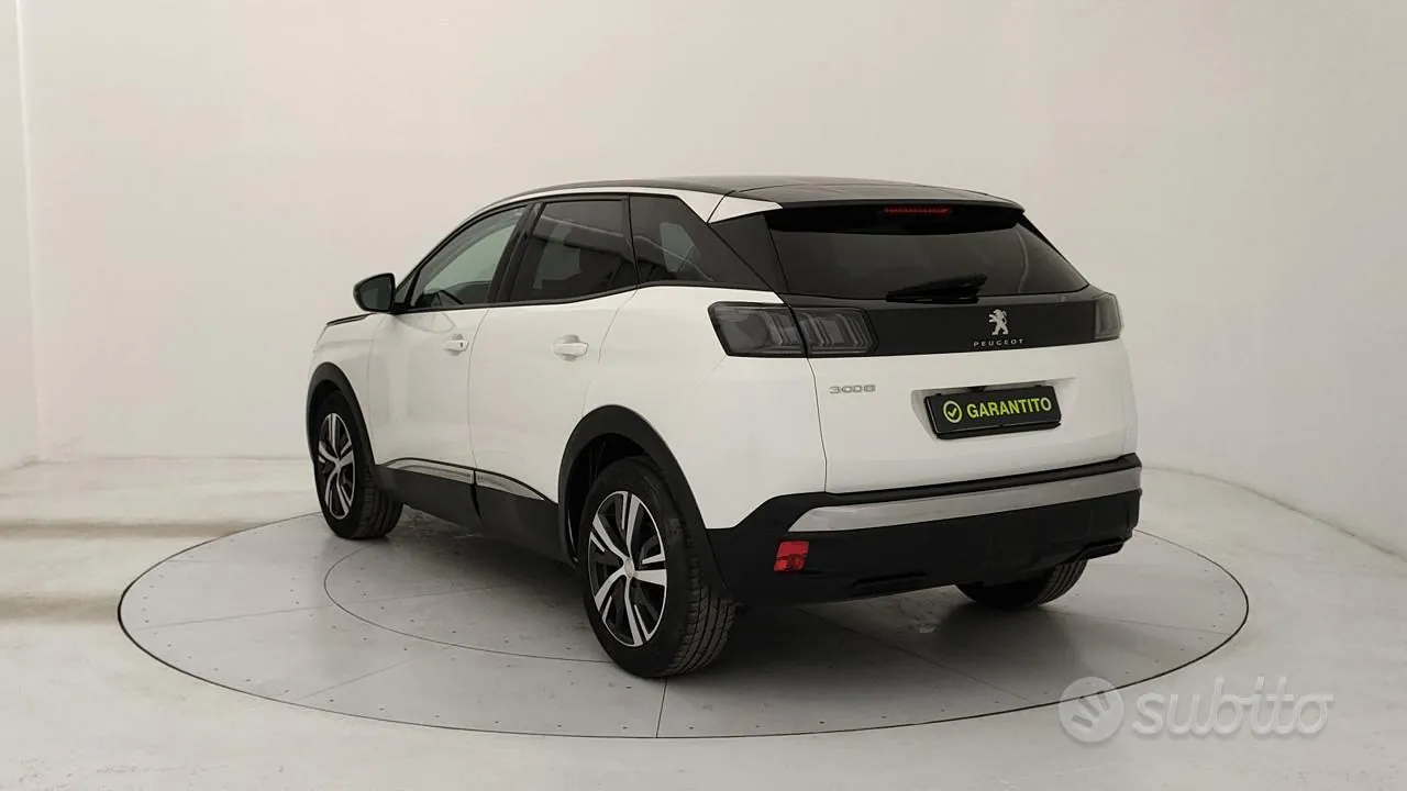 Peugeot 3008 2022 photo 3