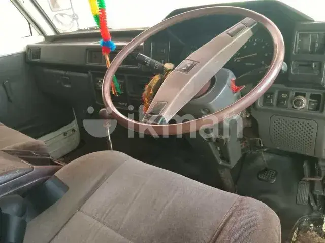 Mitsubishi Delica 1980 photo 5