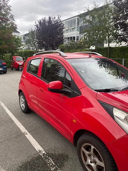 Chevrolet Spark 2011 photo 2