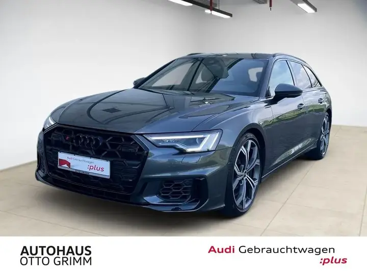 Audi S6 Avant