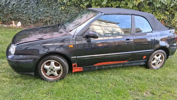 Volkswagen Golf Cabrio
