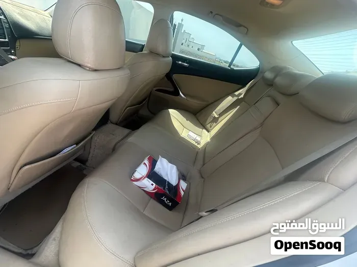 Lexus Is 300 2007 photo 2