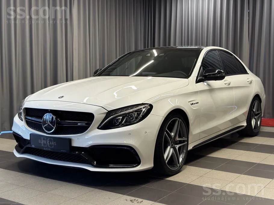 Mercedes-Benz C63 Amg