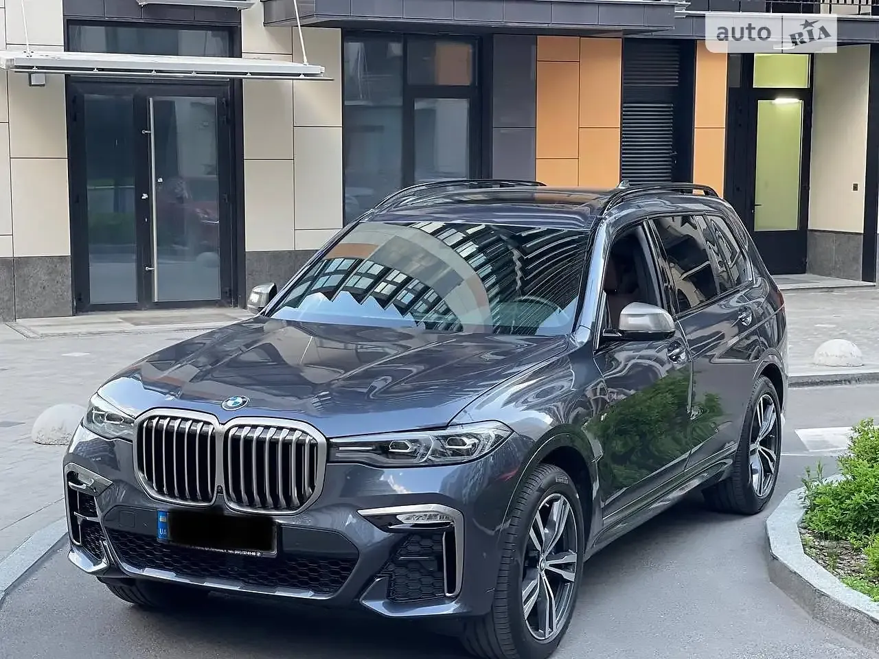 BMW X7 2019 photo 2