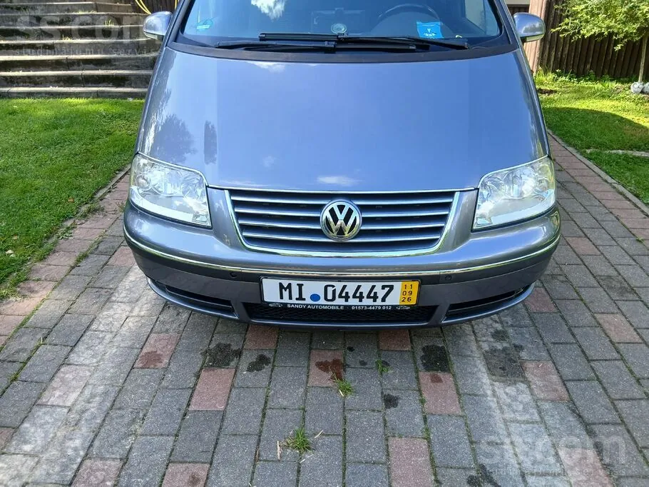 Volkswagen Sharan 2009 photo 5