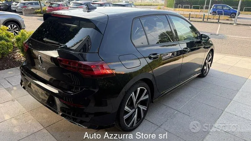 Volkswagen Golf 2024 photo 5