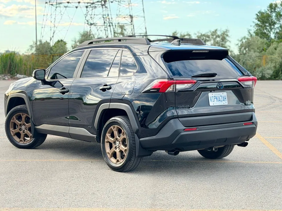 Toyota Rav4 2024 photo 3